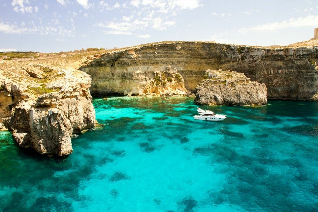 The Seven Wonders of Gozo Topaz Hotel in Malta
